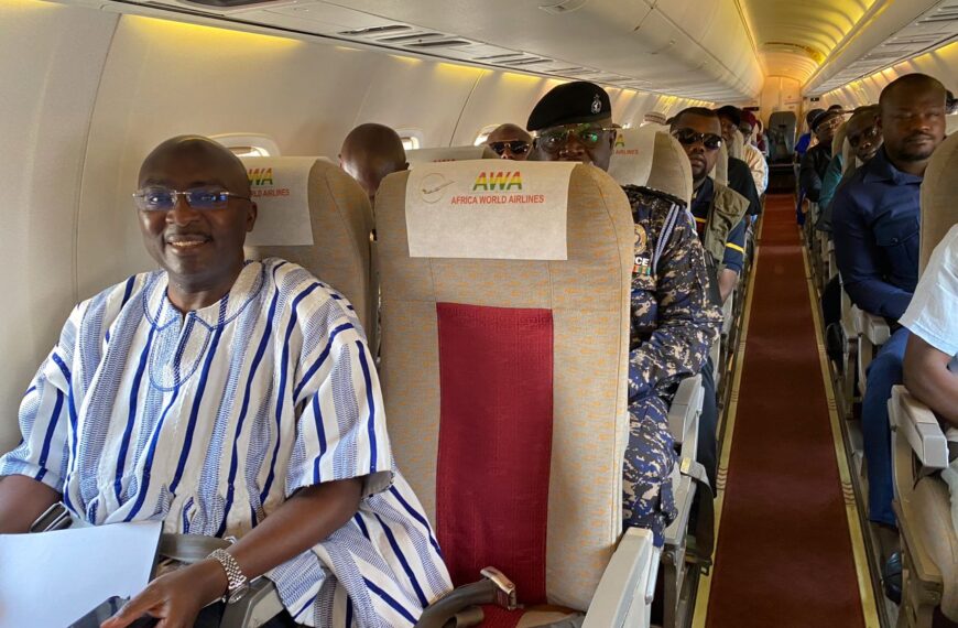 Bawumia hailed on social media